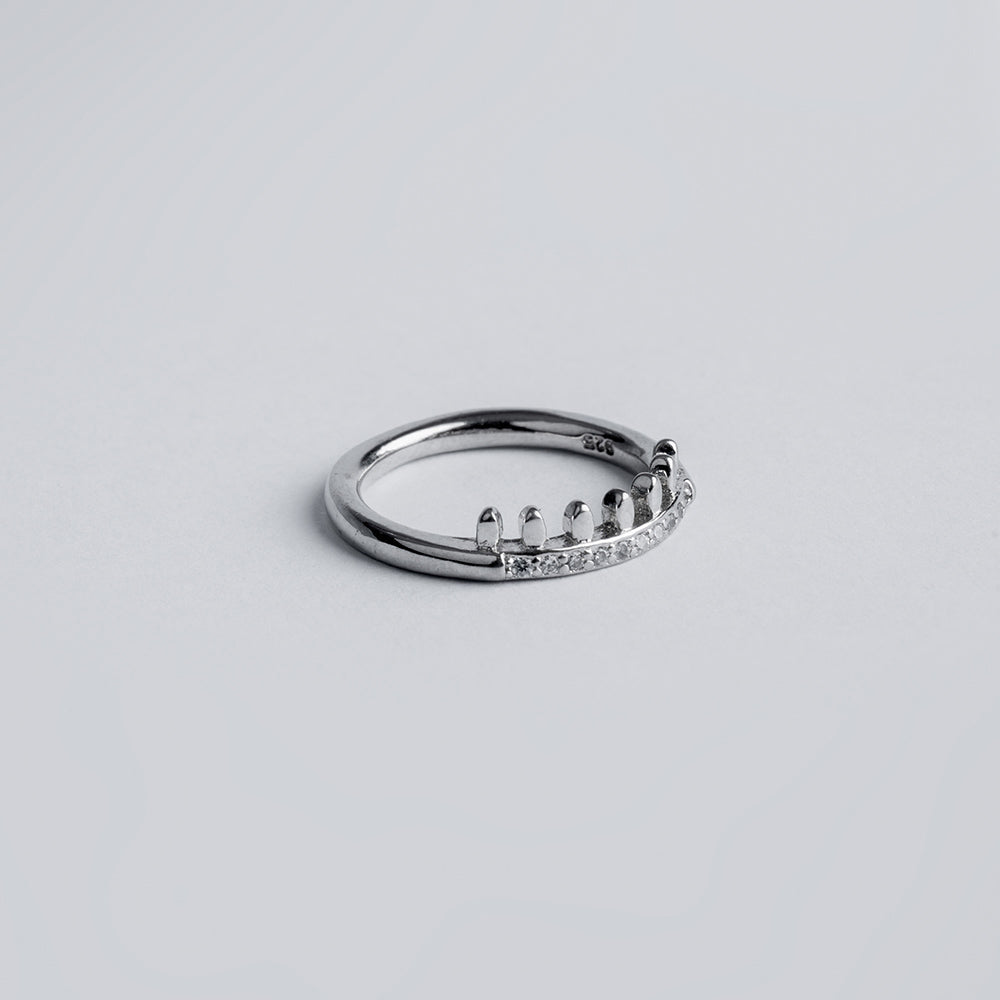 Crown Shape Delicate Ring